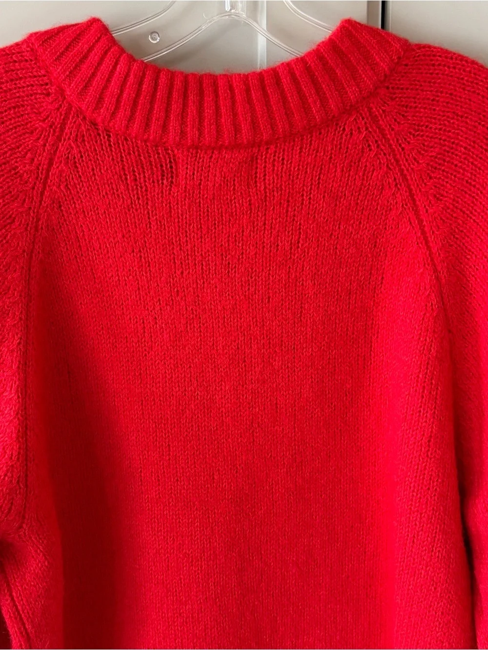 Old Navy Red Sweater LG Cropped Ribbed V-Neck Collar Wool Blend Soft Layering